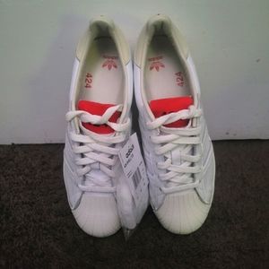 NWT Adidas Superstar Shelltoe